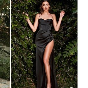 JAUS BLACK DRESS NEVER WORN !!